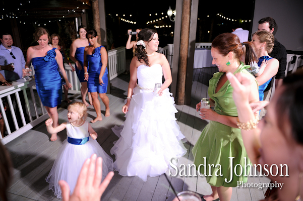 Best Paradise Cove at Buena Vista Watersports in Orlando, Florida wedding photographer - Sandra Johnson (SJFoto.com)